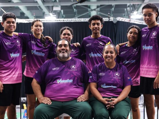 b_20230927_1102_WorldJuniorMixedTeamChampionships2023_BPJS5686 Cook Islands team smiles at the BWF World Junior Mixed Team Championships