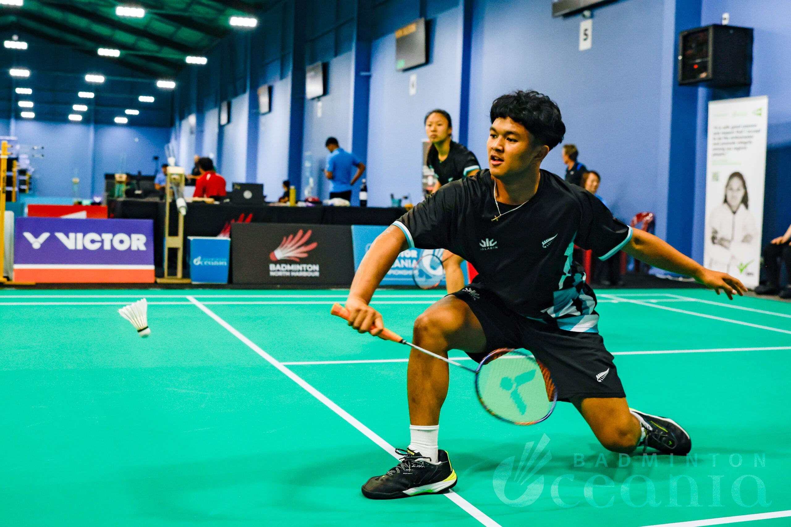 VICTOR Oceania Championships 2025 Raphael deloy reaches for shuttle at VICTOR Oceania Championships
