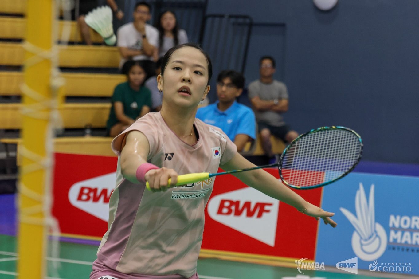 ParkGaEunWS Park Ga Eun hits shuttle on finals day