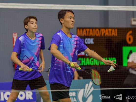 Mike prepares to serve shuttle