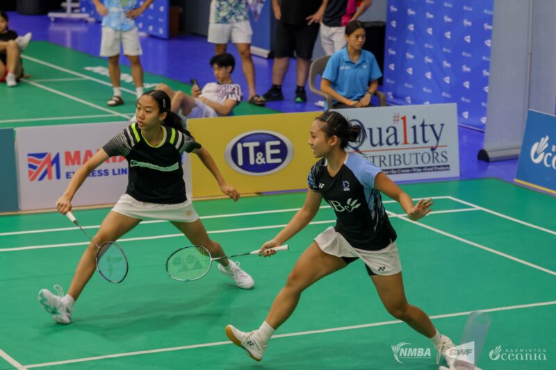 Mimi Ngo and Maureen Wijaya in their semi final