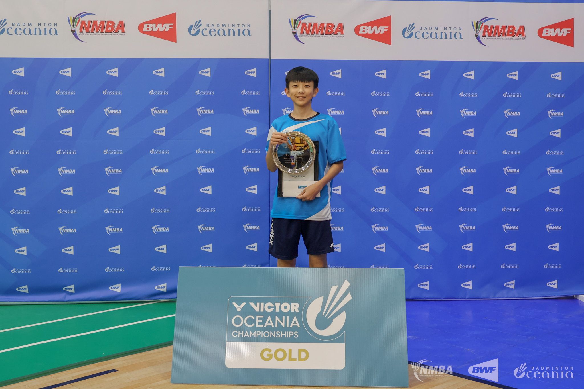 tonyzhou Tony Zhou wins trophy