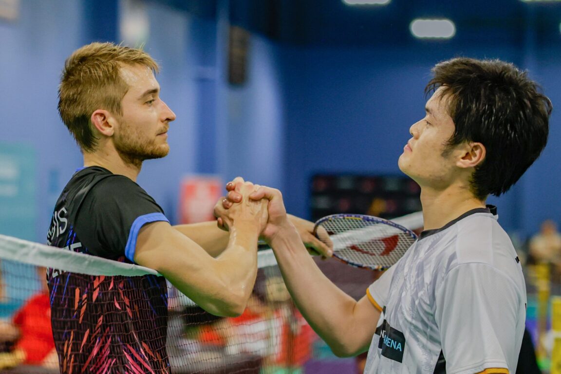 Staying Connected via Holdsport